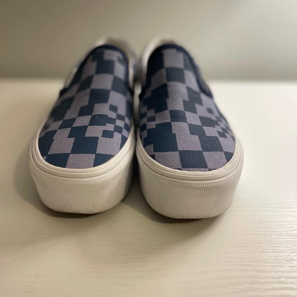 Vans classic Blue checkered Platform, 7.5 woman’s - Picture 6 of 7